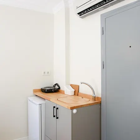 Beans House 8-26 Ξενοδοχείο 3*