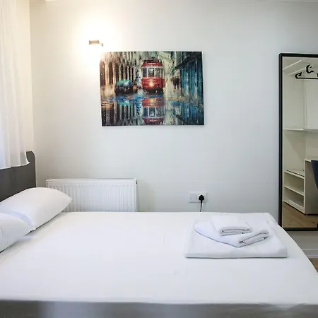 Hotel Beans House 8-26