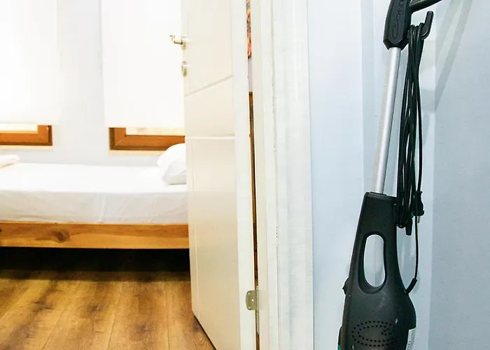 Beans House 8-26 Hotel 3*