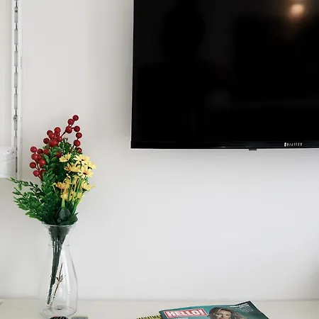 Beans House 8-26 Szálloda 3*